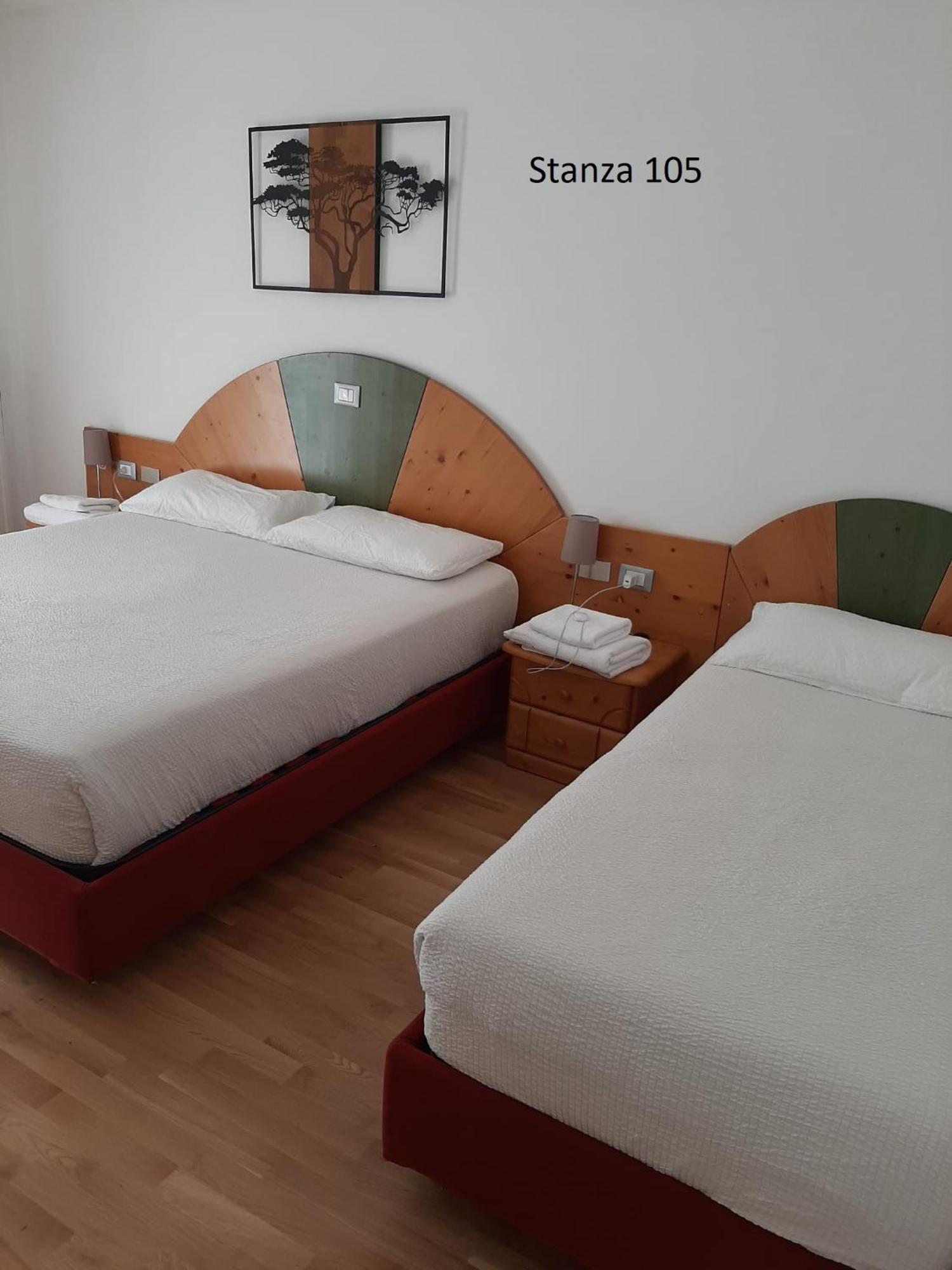 Hotel Pizboe 마친 외부 사진