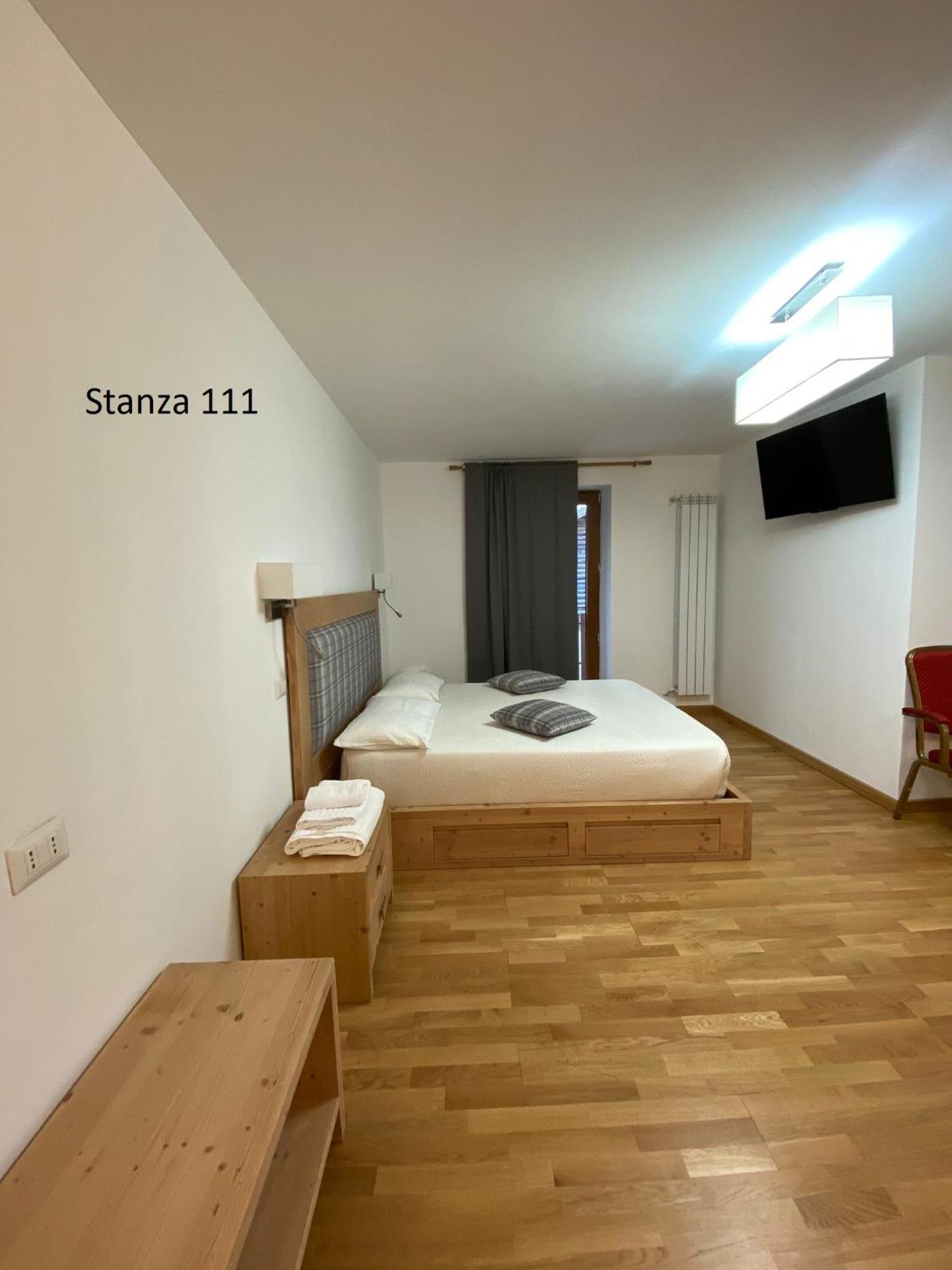 Hotel Pizboe 마친 외부 사진