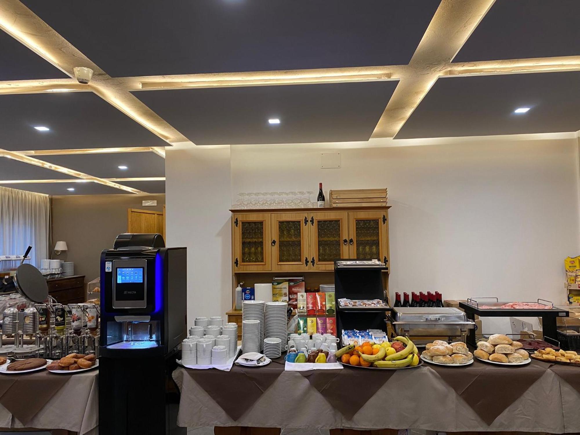 Hotel Pizboe 마친 외부 사진